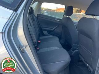 VOLKSWAGEN Polo usata, con Fendinebbia