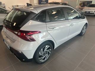 HYUNDAI i20 usata, con Airbag Passeggero