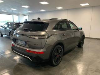 DS AUTOMOBILES DS 7 usata, con Sensori di parcheggio posteriori