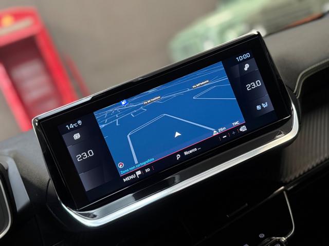 PEUGEOT 2008 usata, con USB