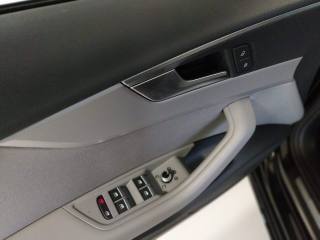 AUDI A4 usata, con Alzacristalli elettrici