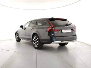 VOLVO V90 Cross Country usata, con Airbag laterali