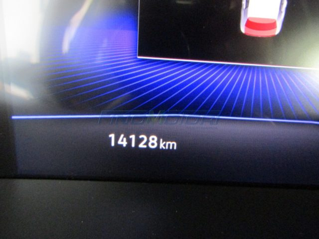 VOLKSWAGEN T-Cross usata, con USB