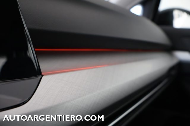 VOLKSWAGEN Golf usata, con Specchietti laterali elettrici