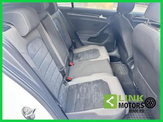 VOLKSWAGEN Golf usata, con Airbag testa