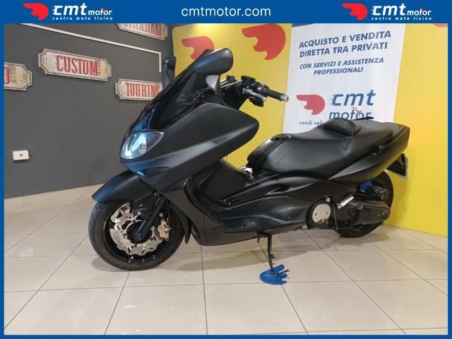 YAMAHA T-Max 500 usata 2