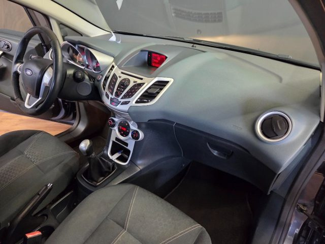 FORD Fiesta usata 13