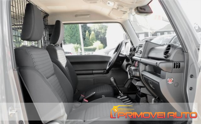 SUZUKI Jimny usata, con Autoradio