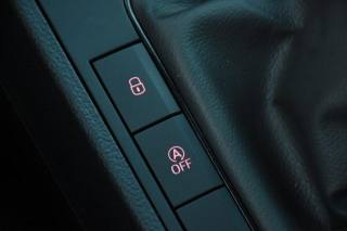 SEAT Ibiza usata, con Autoradio digitale