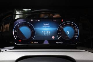 VOLKSWAGEN Golf usata, con Fari direzionali