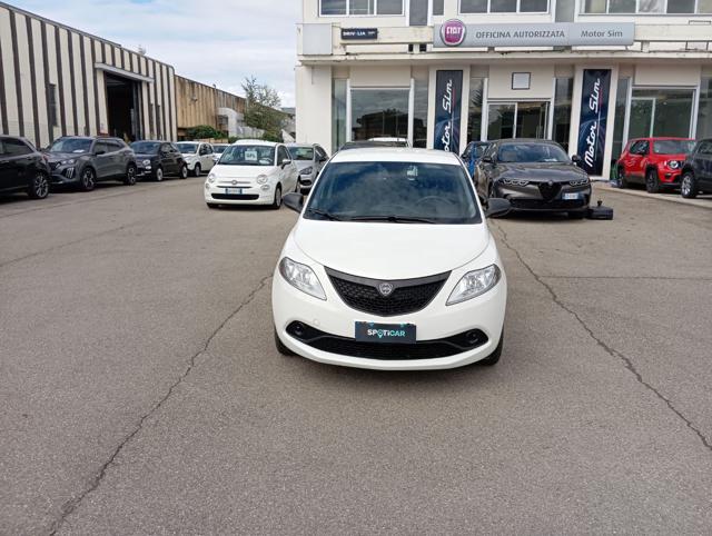 LANCIA Ypsilon usata, con Airbag