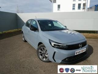 OPEL Corsa usata, con Autoradio digitale