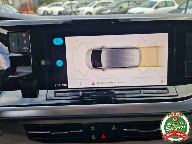 VOLKSWAGEN Multivan usata, con Climatizzatore