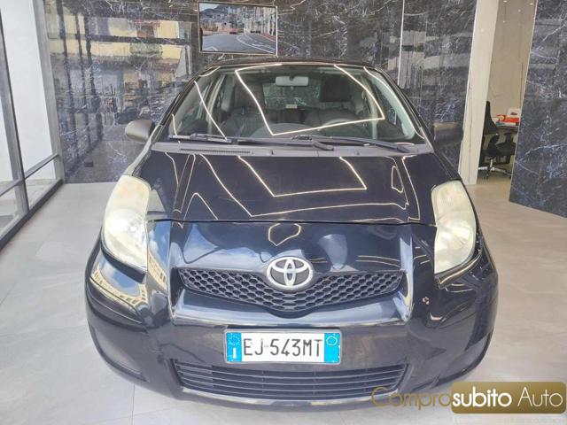 TOYOTA Yaris usata, con ABS