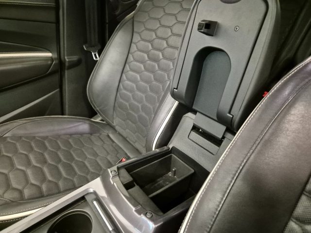 FORD Kuga usata, con Volante multifunzione