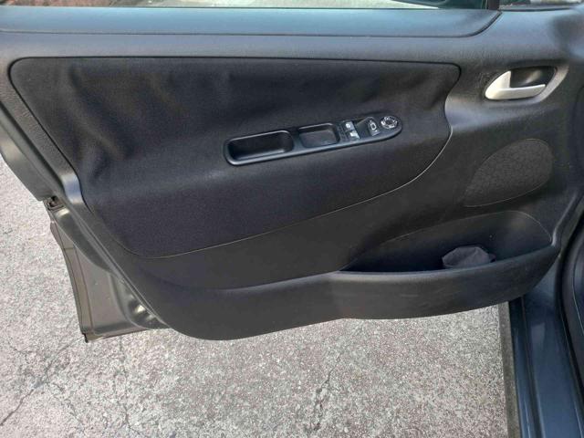PEUGEOT 207 usata 19