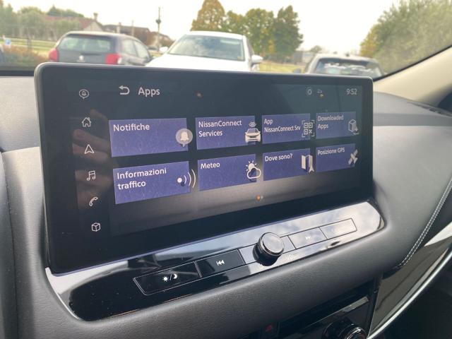 NISSAN Qashqai usata, con Luci diurne LED