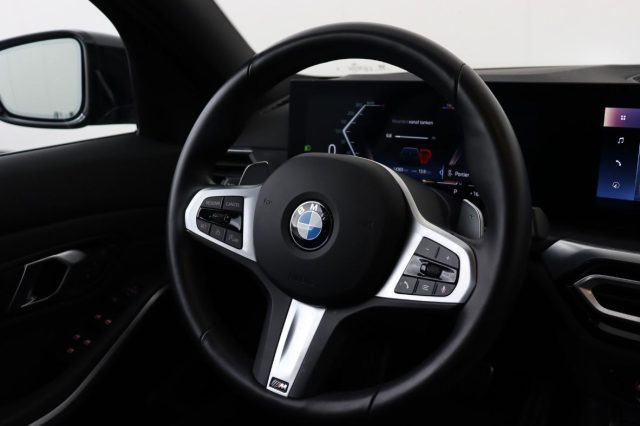 BMW 318 usata, con Touch screen
