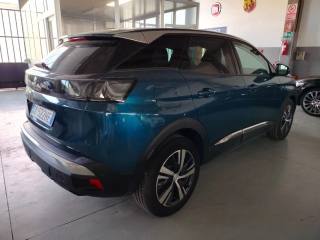 PEUGEOT 3008 usata, con Autoradio