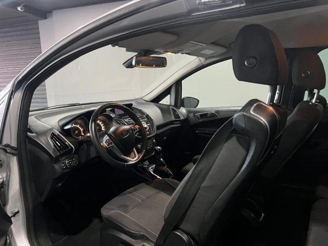 FORD B-Max usata, con Autoradio