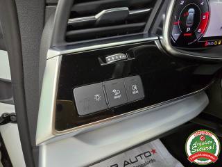 AUDI Q8 usata, con Regolazione elettrica sedili