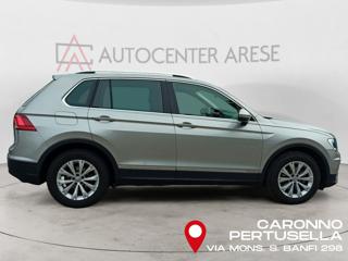 VOLKSWAGEN Tiguan usata, con Autoradio