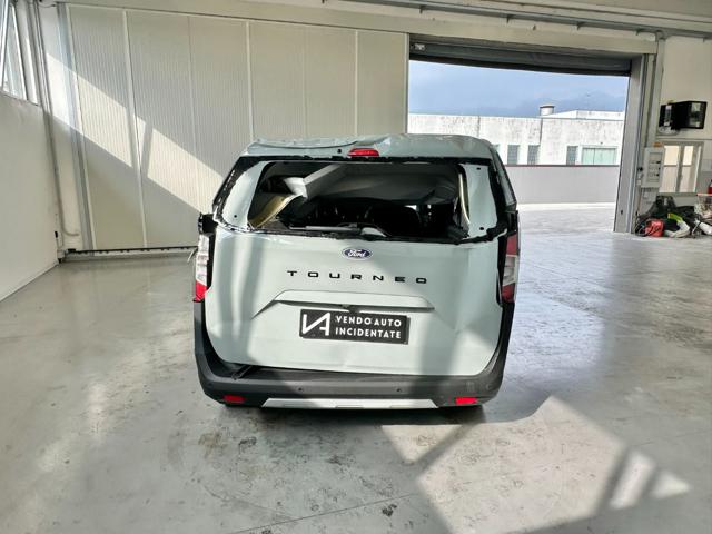 FORD Tourneo Courier usata, con Autoradio