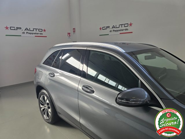 MERCEDES-BENZ GLC 220 usata, con Leve al volante