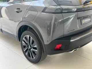 PEUGEOT 2008 usata, con Autoradio