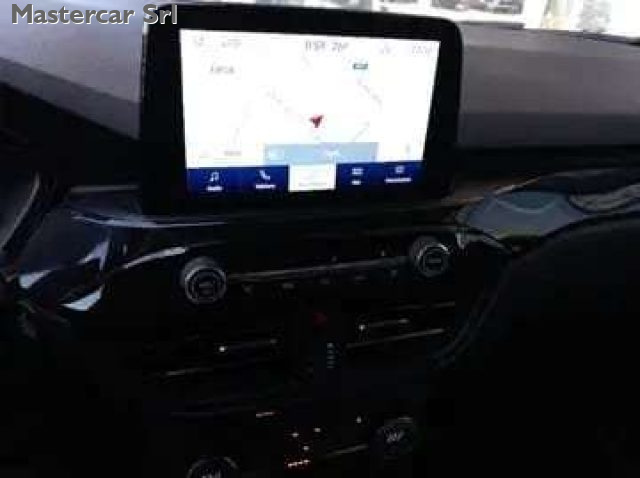 FORD Kuga usata, con Fendinebbia