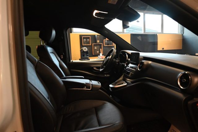 MERCEDES-BENZ V 300 usata 42