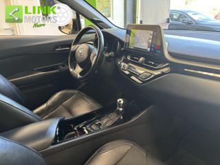 TOYOTA C-HR usata 27