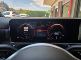 MERCEDES-BENZ A 200 usata, con Fari direzionali
