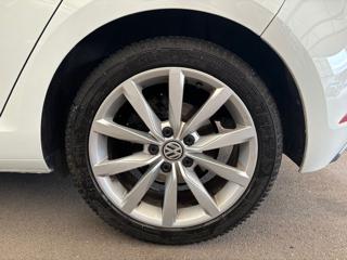 VOLKSWAGEN Golf usata, con Sistema di navigazione
