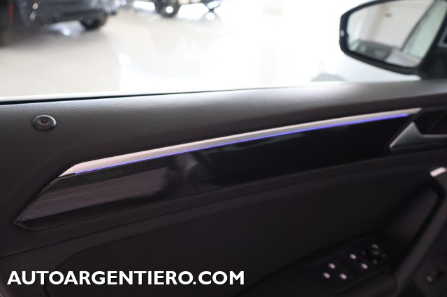 VOLKSWAGEN Tiguan usata, con Boardcomputer