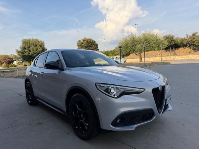 ALFA ROMEO Stelvio usata, con Sistema di avviso di distanza