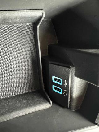 FORD C-Max usata, con Volante in pelle