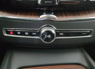 VOLVO XC60 usata, con Touch screen