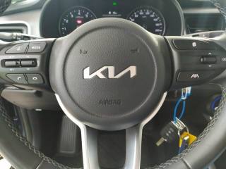 KIA Stonic usata, con USB