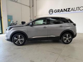 PEUGEOT 3008 usata, con Airbag