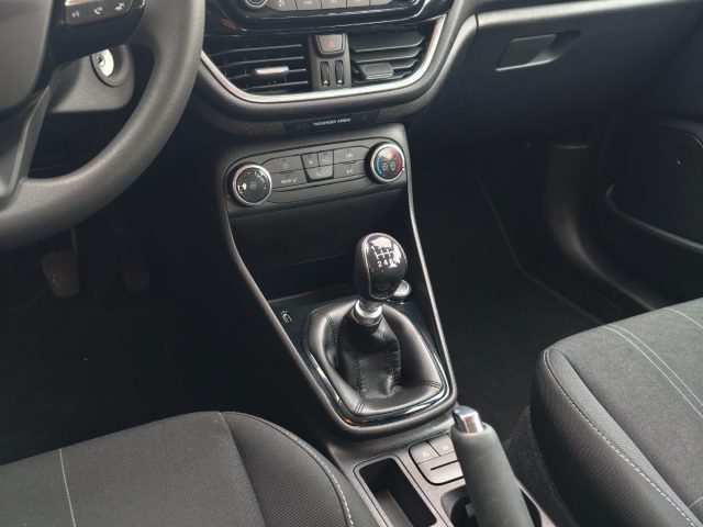 FORD Fiesta usata, con Cruise Control