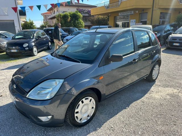 FORD Fiesta usata, con ABS