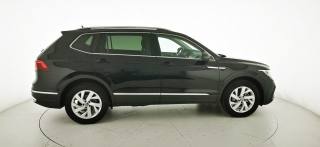 VOLKSWAGEN Tiguan Allspace usata, con Volante in pelle