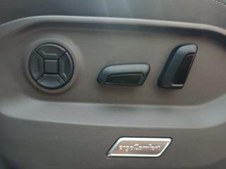 VOLKSWAGEN Touareg usata 32