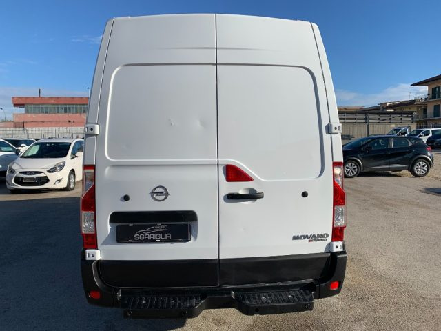 OPEL Movano usata, con Autoradio