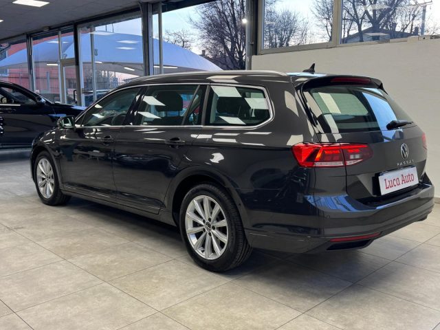 VOLKSWAGEN Passat Variant usata, con Airbag Passeggero