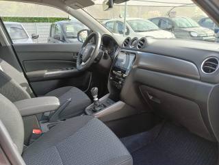 SUZUKI Vitara usata, con Sedili riscaldati
