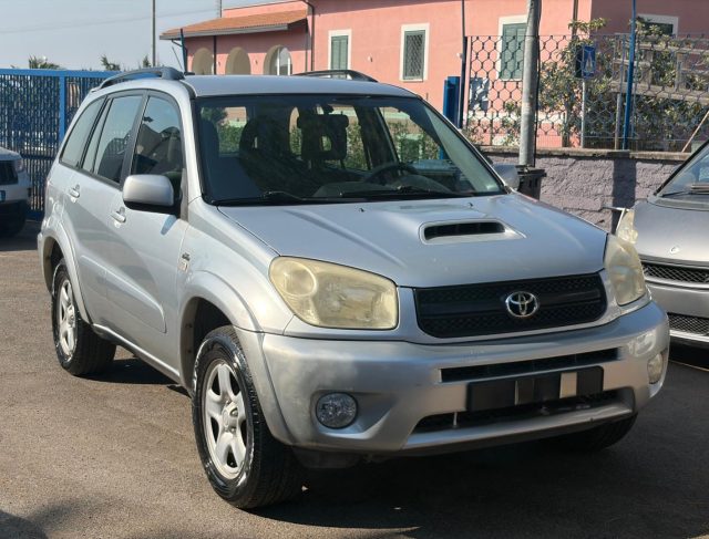 TOYOTA RAV 4 MY23 usata, con Airbag laterali