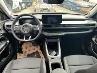 JEEP Avenger usata, con Autoradio