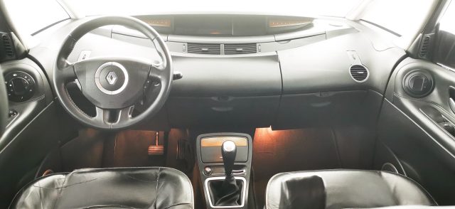 RENAULT Grand Espace usata 6